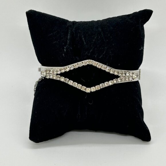 Vintage Silver-Tone Hinged Bangle Bracelet With Rhinestone Accents & Safety Chai - Picture 10 of 13